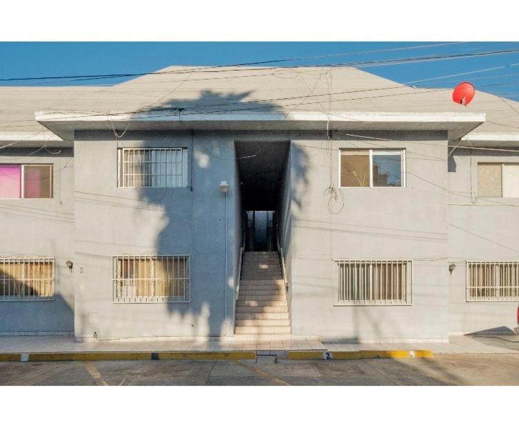 Pied-A-Terre Center Of Tijuana公寓 外观 照片